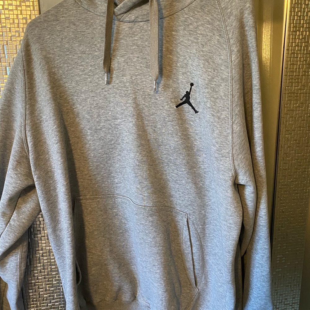 nike air jordan fleece hoodie oversized